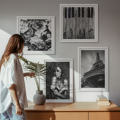 Polyptychon mit rahmen Porträt einer Frau mit einer Eiffel-Rose