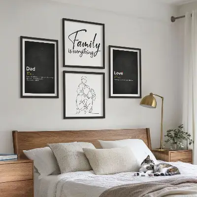 Definitionen der Liebe in Familienzeichnungen als Polyptychon mit Rahmen