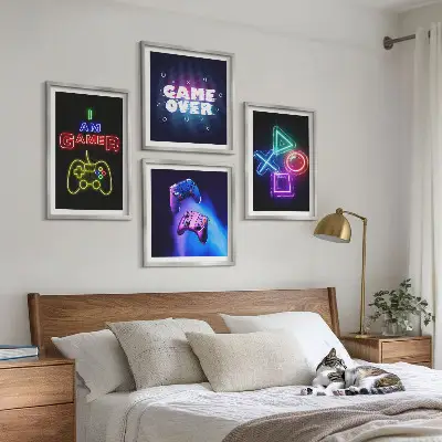 Polyptychon mit Rahmen Motiv mit Gamepads und Spielersymbolen