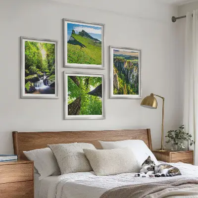 Grüne Berge Wasserfallwald Polyptychon mit Rahmen