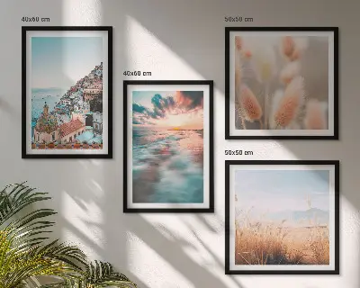 Polyptychon mit Rahmen Sonnenuntergang am Meer mit Häusern und Blumen
