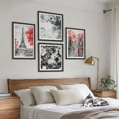 Graues Gemälde des Eiffelturms als gerahmtes Polyptychon