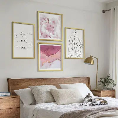 Blumenfamilie minimalistisch als mehrteiliges Wandbild mit Rahmen
