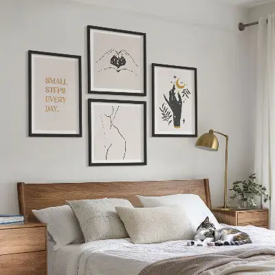 Minimalistische Boho-Illustrationen als gerahmtes Polyptychon