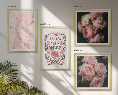 Polyptychon mit Rahmen mit dem Motiv Vintage-Rosen-Marmorträume