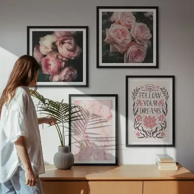 Polyptychon mit Rahmen mit dem Motiv Vintage-Rosen-Marmorträume