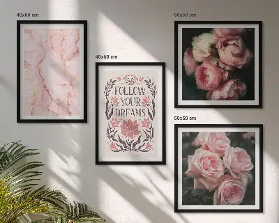 Polyptychon mit Rahmen mit dem Motiv Vintage-Rosen-Marmorträume