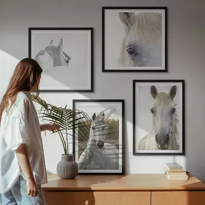 Wanddeko-Set mit Motiv weiße Pferde