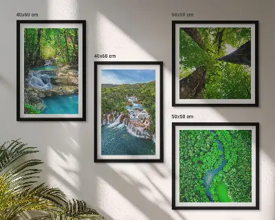 Wanddeko-Set mit Motiv Wasserfall im grünen Wald