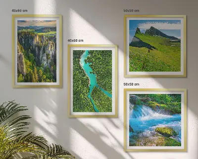 Grüne Berge, Flussfelsen Polyptychon mit Rahmen