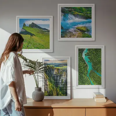 Grüne Berge, Flussfelsen Polyptychon mit Rahmen