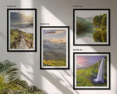 Wanddeko-Set mit Berglandschaften und Wasserfall