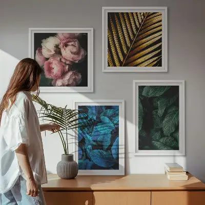 Wanddeko-Set mit Blättern und Blüten in verschiedenen Farben