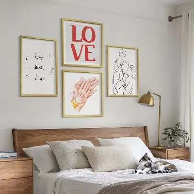 Familienillustration als Hausschild in Form eines Polyptychons mit Rahmen