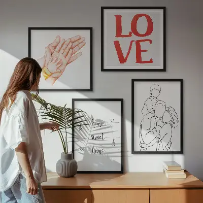 Familienillustration als Hausschild in Form eines Polyptychons mit Rahmen