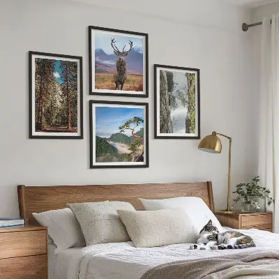 Wanddeko-Set mit Motiv Straße, Wald, Berge und Hirsch