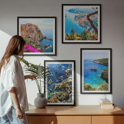 Wanddeko-Set mit Meerblick und farbenfrohen Häusern