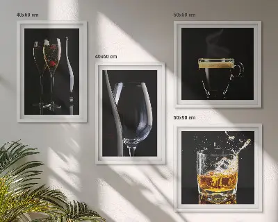 Wanddeko-Set mit Motiven zu Whisky, Wein, Champagner und Kaffee