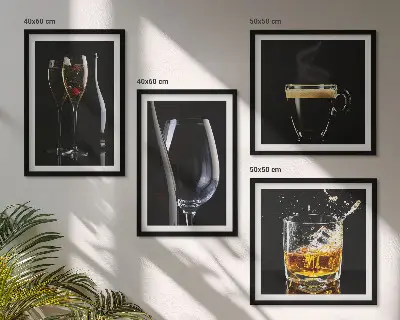 Wanddeko-Set mit Motiven zu Whisky, Wein, Champagner und Kaffee