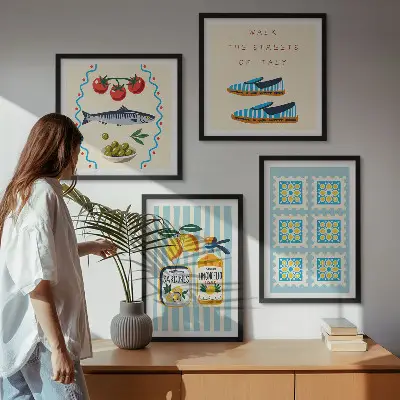 Polyptychon mit Rahmen mit Fruchtmotiven im italienischen Stil