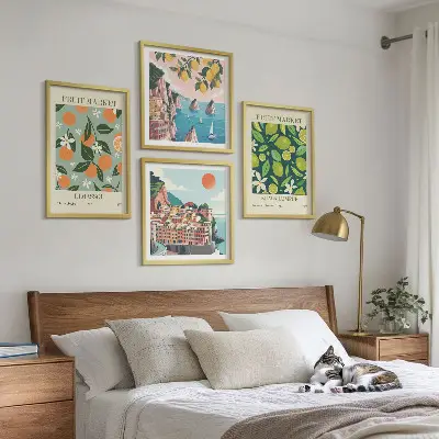 Vintage-Poster mit Fruchtmuster als gerahmtes Polyptychon