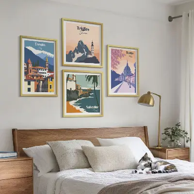 Illustrationen zur Retro-Architektur der Berge als gerahmtes Polyptychon
