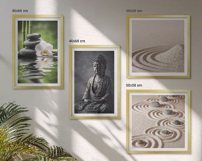 Polyptychon mit rahmen Ein entspannter Buddha am Strand