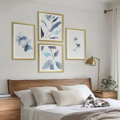 Minimalistische blaue Blumen Polyptychon mit Rahmen