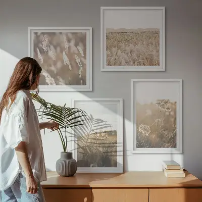 Landschaft mit Gras und Blumen als gerahmtes Polyptychon