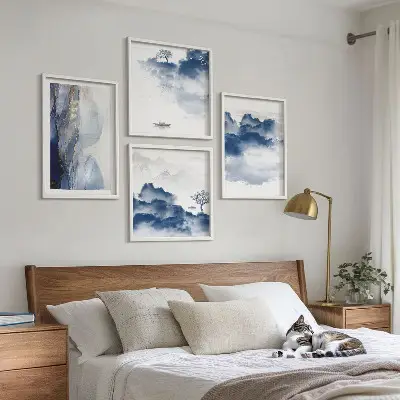 Wanddeko-Set mit Bergen, Wolken, Bäumen und Vögeln im Hintergrund