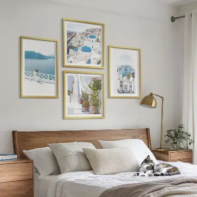 Wandbild Weiße Treppenpflanzen am Meer als gerahmtes Polyptychon
