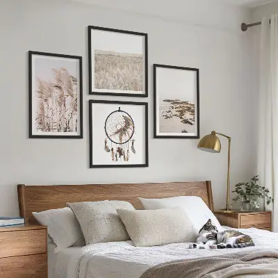 Wandbild als Polyptychon mit Rahmen Motiv Wiesen und Strand im Boho-Stil