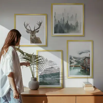 Wanddeko-Set mit Motiven von Bergen, See, Hirschen, Hütte und Nebel