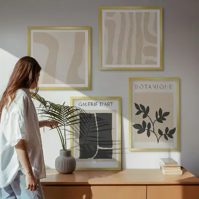 Wanddeko-Set mit abstrakten Pflanzenmotiven