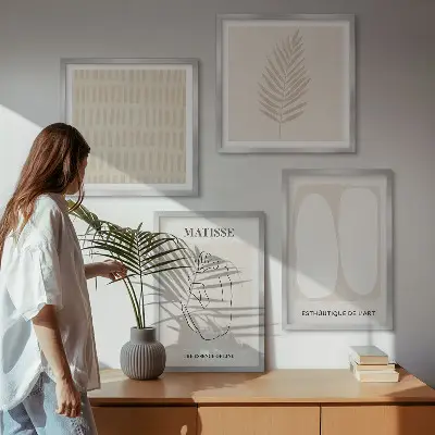 Polyptychon mit Rahmen Linien und Formen in Beige und Weiß