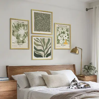 Polyptychon mit Rahmen mit Pflanzenmuster als Boho-Dekoration