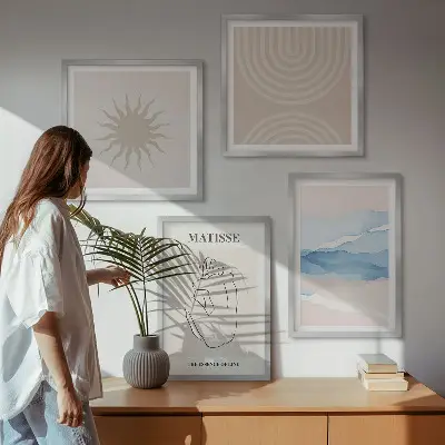 Polyptychon mit Rahmen Linien, Wellen und Pastellfarben im minimalistischen Design