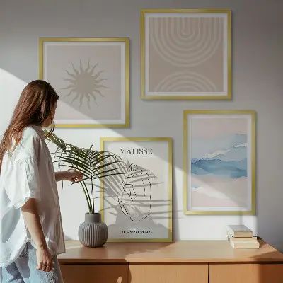 Polyptychon mit Rahmen Linien, Wellen und Pastellfarben im minimalistischen Design