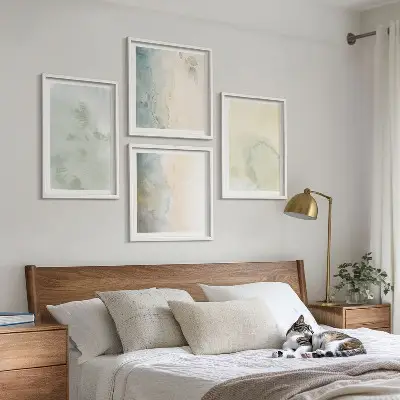 Wanddeko-Set mit pastellfarbener Aquarell-Leinwandtextur