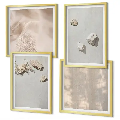 Boho-Stranddekoration aus Steinen als gerahmtes Polyptychon