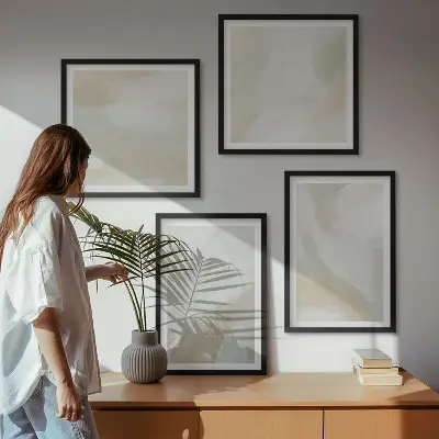 Abstrakte Pinselmalerei auf Leinwand als gerahmtes Polyptychon