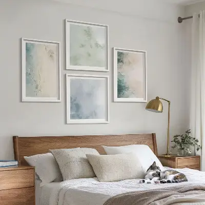 Polyptychon mit Rahmen auf Aquarell-Leinwand