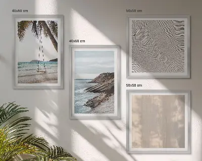 Sommerlicher Sandstrand mit Meerblick als gerahmtes Polyptychon