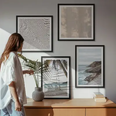 Sommerlicher Sandstrand mit Meerblick als gerahmtes Polyptychon