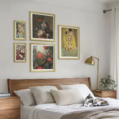 Bildergalerie-Set für die Wand mit Blumenkunstkompositionen