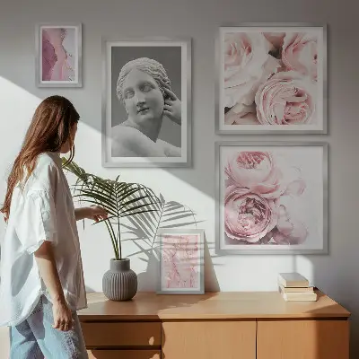 Bildergalerie-Set für die Wand mit klassischen Blumenskulpturen