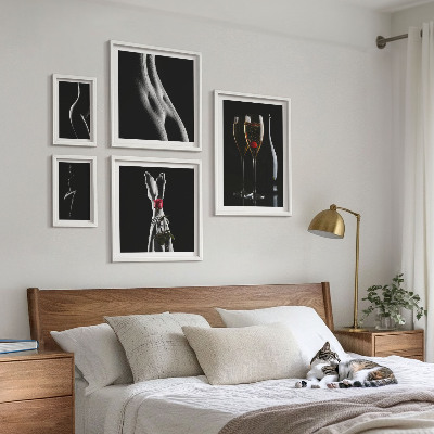 Bilderset fürs sofa Elegante, moderne Akzente in Schwarz und Rot
