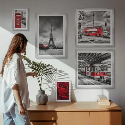 Modernes Wandbilderset mit architektonischen Ikonen und Fahrzeugen