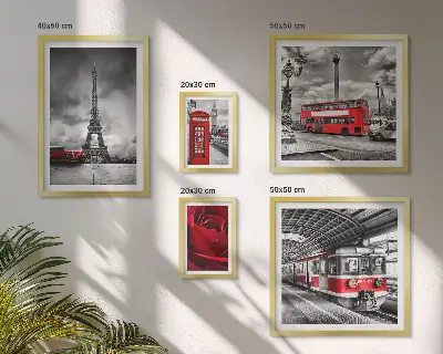 Modernes Wandbilderset mit architektonischen Ikonen und Fahrzeugen
