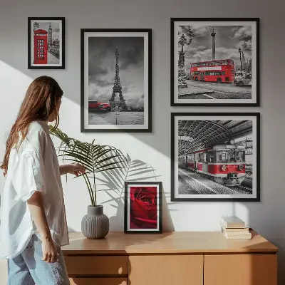 Modernes Wandbilderset mit architektonischen Ikonen und Fahrzeugen
